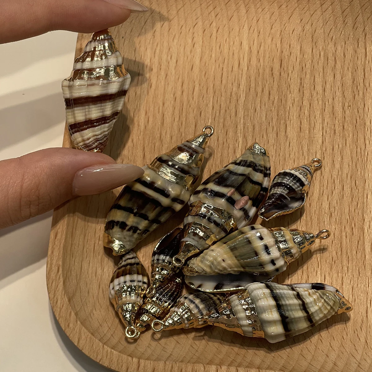 Natural Pen Shell Pendant for DIY Jewelry Making