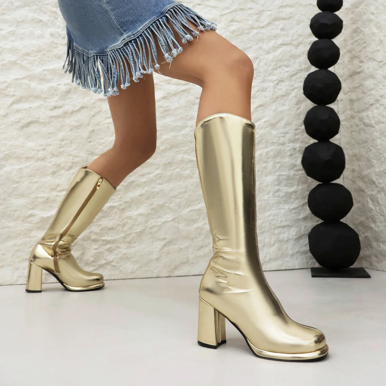 Winter Women Plush Knee High Boots Silver Gold Metallic Microfiber Thick Heels Party Dress Lady Zipper Long Gogo Platform Boots