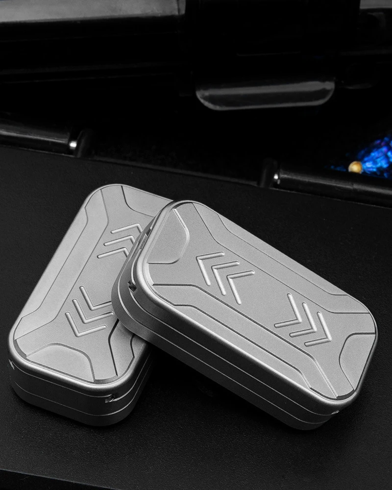 Titanium alloy Ding Ding mechanical magnetic push card Pop Coin edc pressure reduction fingertip black technology party toy gift