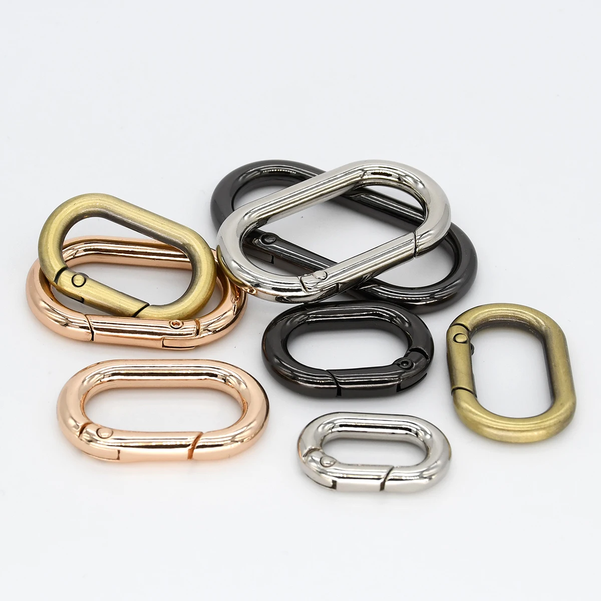 1piece Metal Oval O Ring Spring Clasp Openable Round Carabiner Keychain Clips Hook Dog Chain DIY Jewelry Buckle Jewelry Findings