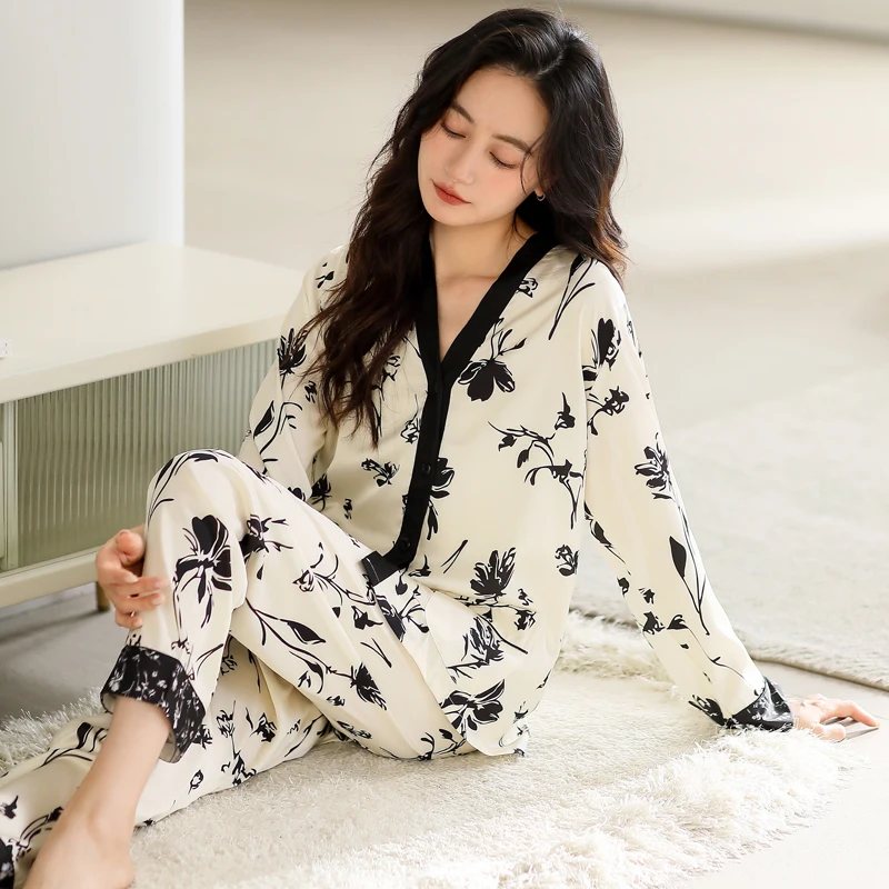 High Quality Women Silk Pajamas Set Spring and Autumn Long Sleeve Home Clothes