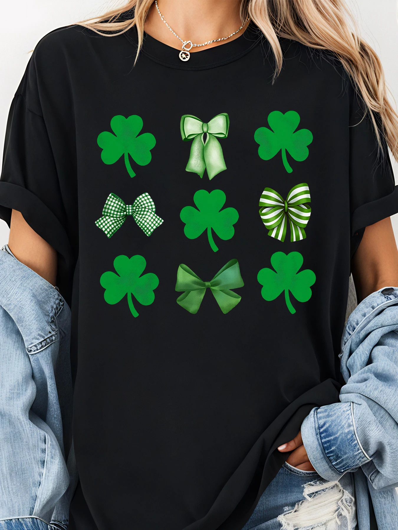 Saint Patrick's Day Shamrock en strikprint T-shirt dames casual losse pasvorm top fashion statement stuk voor festivalvieringen