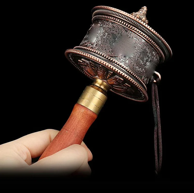 

Red Copper Color Alloy Metal Decorate Carving Guanyin/Six Words Mantra/Scriptures Wooden Hand Cranking Prayer Wheel 21cm