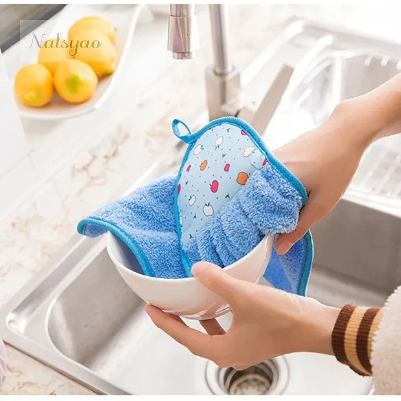 Wholesale 4pcs Coral Velvet Soft Hand Towel Absorbent Dishcloths Hanging Cloth for Bathroom Kitchen Accessories