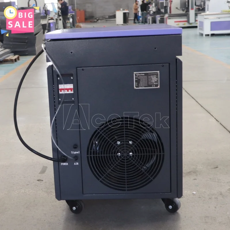 La macchina per la pulizia laser ad alta velocità per la rimozione della ruggine rimuove la macchina per la pulizia laser portatile multifunzione per la pittura a olio per le piccole imprese