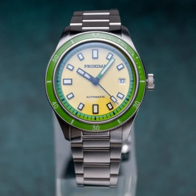 Proxima Herren-Automatikuhr, 39 mm, mechanische Armbanduhr, 20 Bar, wasserdicht, leuchtende Keramiklünette, Saphir-Kiwifruit-Zifferblatt, PT5000