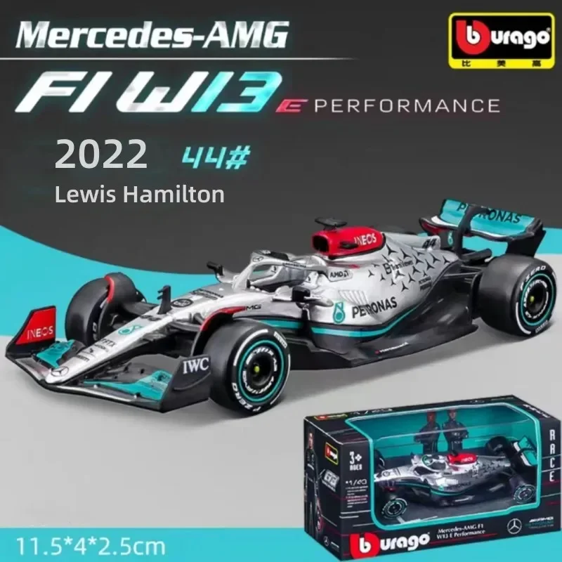 Bburago 1:43 2022 أداء مرسيدس AMG F1 W13 E # 44 لويس هاميلتون # 63 لعبة سباق السيارات المصنوعة من خليط معدني جورج راسل موديل B795