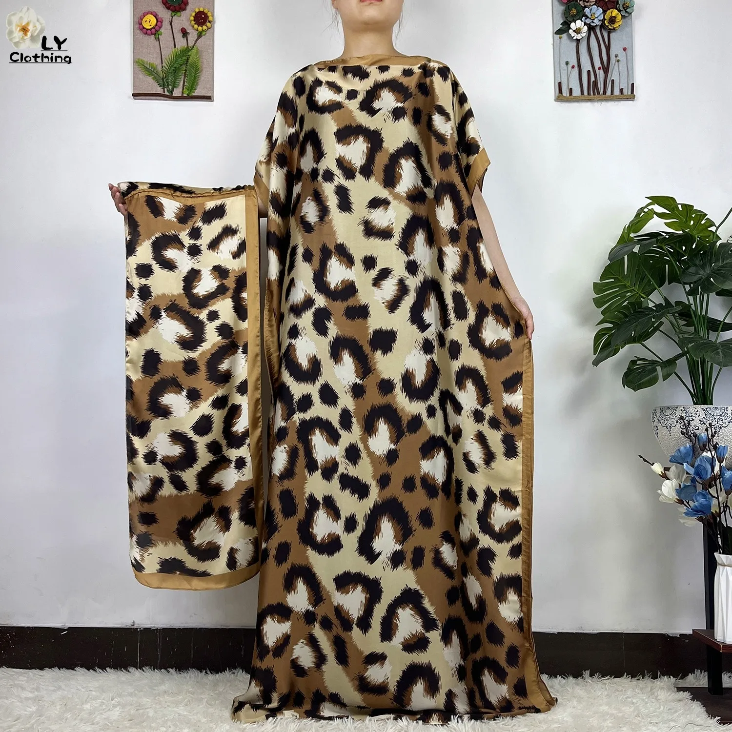 2023 New African Fashion Short Sleeve Colored Pattern Dubai Women Summer Real Silk Soft Printing Loose Tradition Muslim Dress