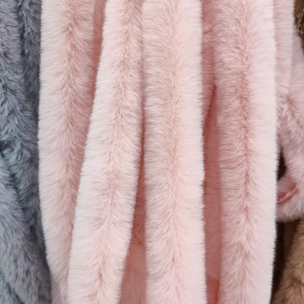 Лента из искусственного меха ручной работы, 1 м