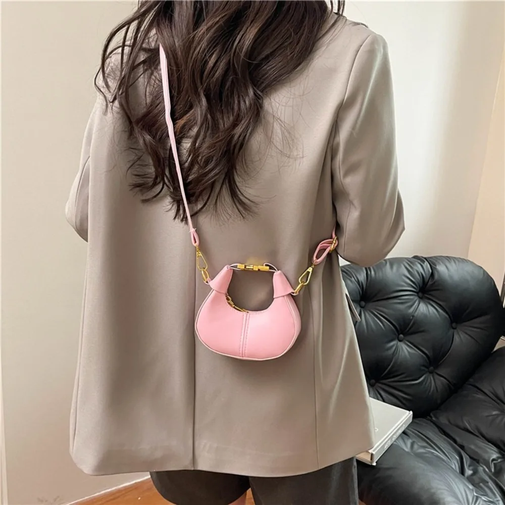 

Portable Y2K Pu Leather Handbag Minimalist Style Solid Color Crossbody Bag Coin Purses Half-moon Crescent Bag Ladies