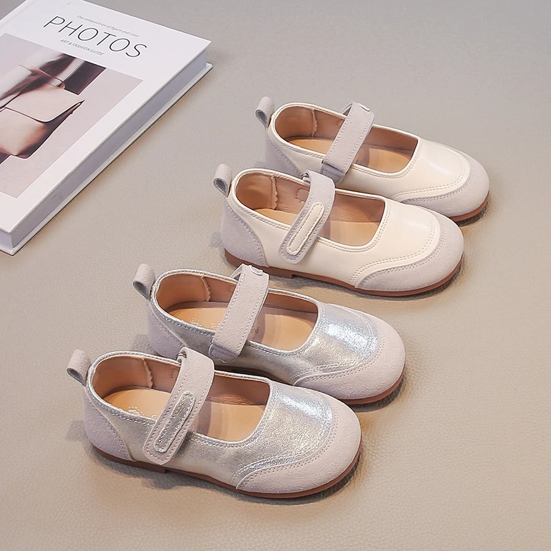 

Kids Leather Shoes Round Toes Girls Flat Shoes Korean Style Versatile 2025 Autumn New Children Moccasins Soft Bottom Flexible