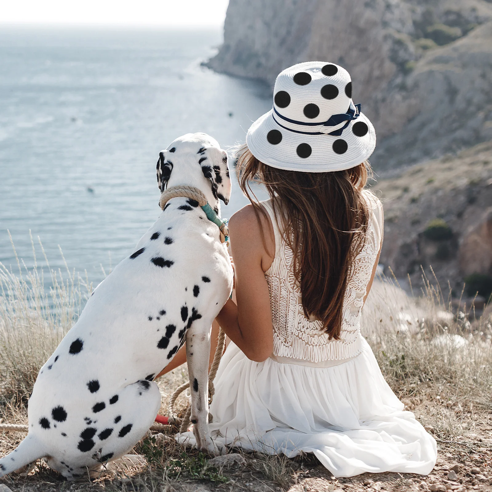 

10 Sheets Adhesive Felt Stickers Self Adhesive Felt Pads Soft Dalmatian Spots Fabric Stickers for Clothes Jackets Hats DIY