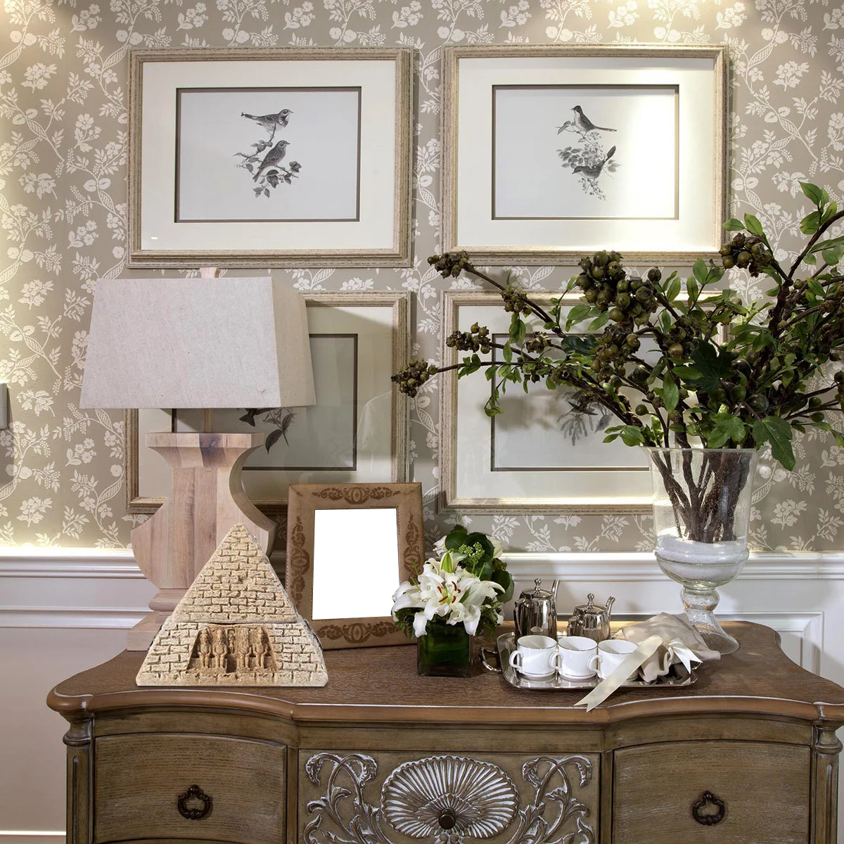 

1 шт. элегантный орнамент в виде пирамиды из смолы, шкатулка для драгоценностей из песчаника, украшение для домашнего офиса, стола, смоляная пирамида, шкатулка для хранения ювелирных изделий