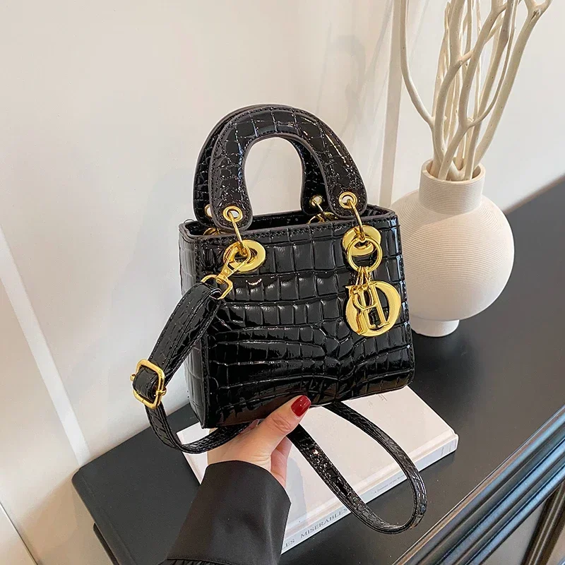 

Модная роскошная дизайнерская большая сумка для женщин с винтажным логотипом большой емкости и повседневным стилем