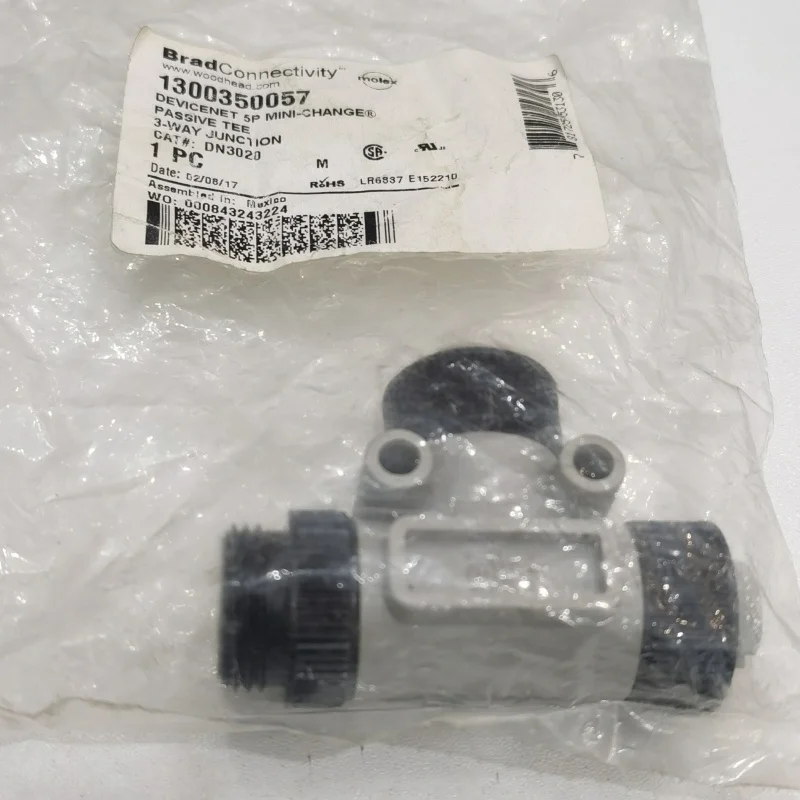 

1300350057 Т-образный соединитель совершенно новый и оригинальный.