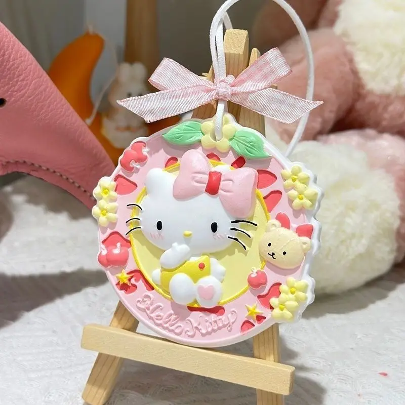 Hot Sanrios Hello Kitty Plaster Doll Kuromi Aromatherapy Ornaments Diy3D Three-Dimensional Graffiti Car Pendant Kids Cute Toys