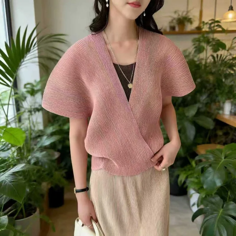 

Miyake Pleated Jacket Women 2026 Early Spring Miyake High-end Pleated Clothing Advanced Design Sense Fashion Casual Top Jacket