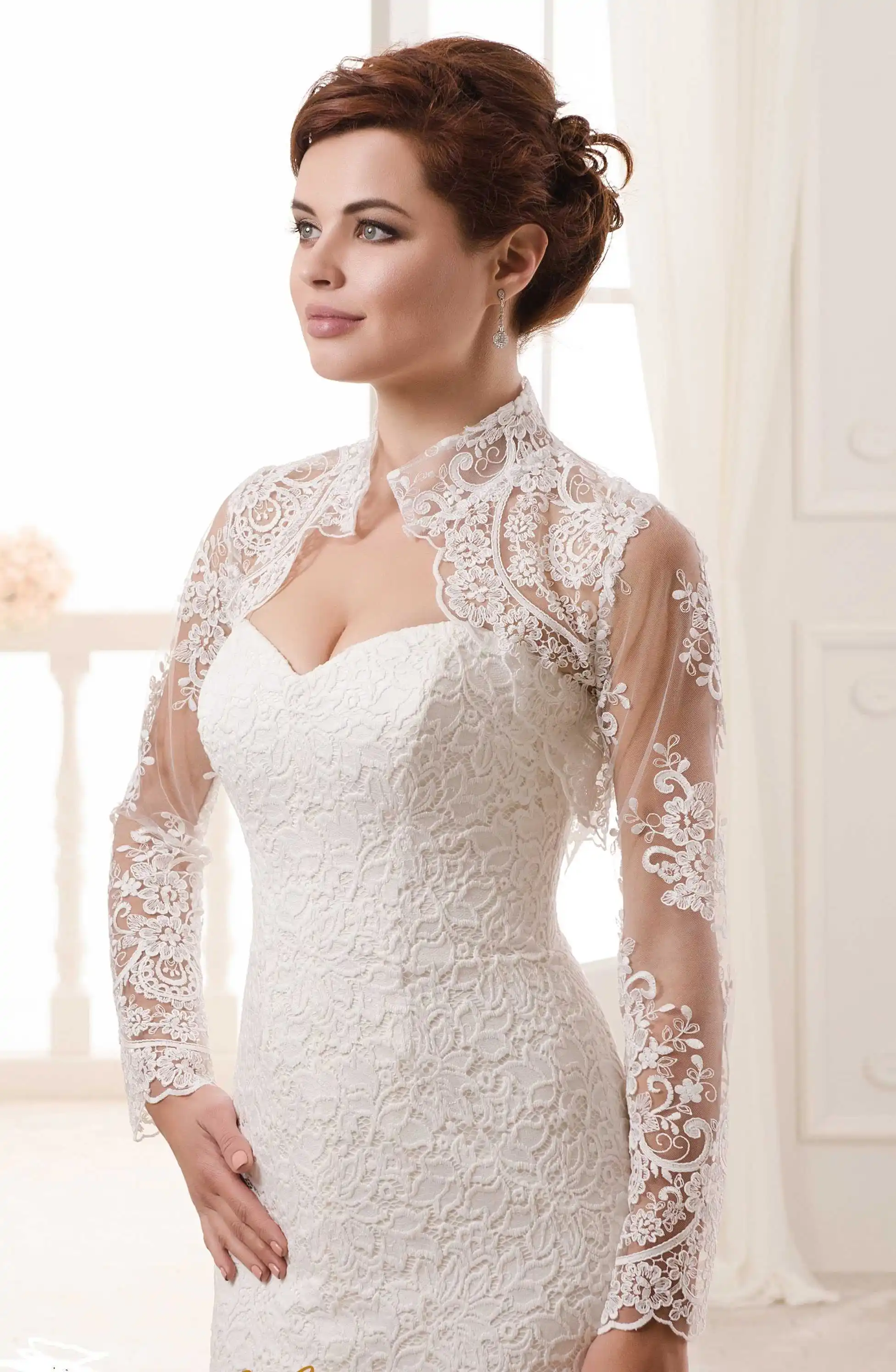 Classic Long Sleeve Jacket Sheer Flowers Appliques Lace Bride Bolero For Strapless Bridal Dress Wedding Accessories Bridal Wrap