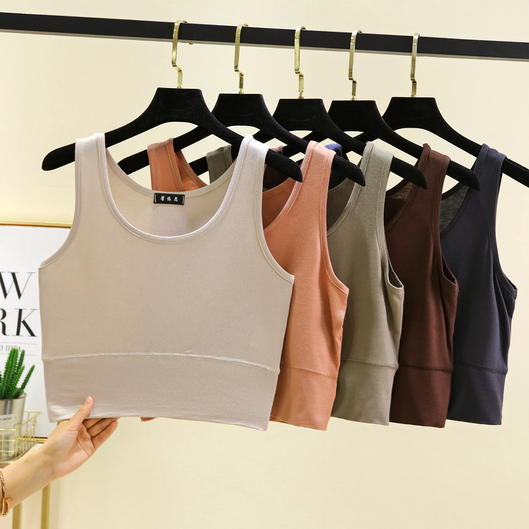 Modal O คอเสื้อครอปยืดหยุ่นเสื้อกล้ามสั้นฤดูร้อนเสื้อกล้ามแขนกุดสีทึบ SLIM FIT เสื้อกั๊กชั้นใน
