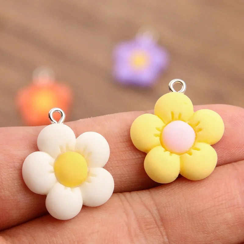 2pcs Resin five-petal plum blossom Daisy pendant diy handmade bracelet necklace earrings jewelry accessories