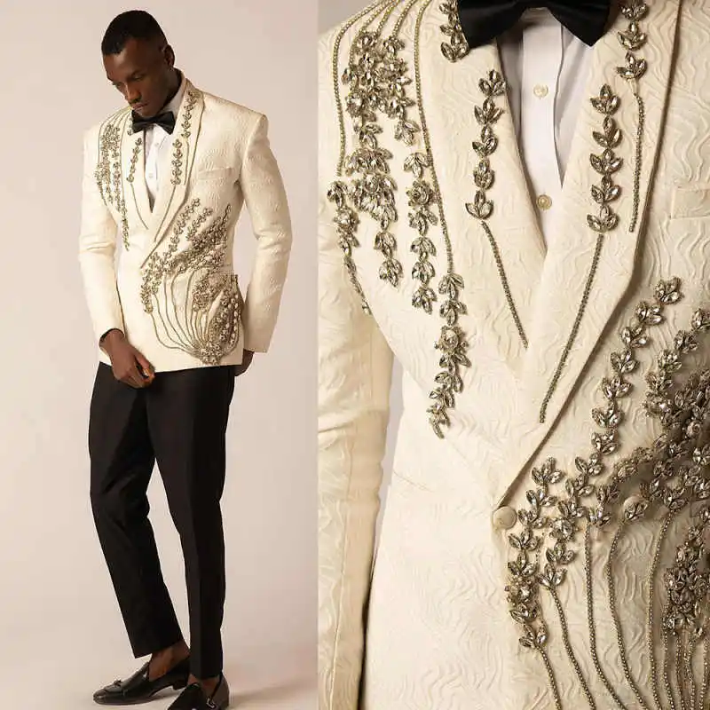 

Sparkly Wedding Groom Tuxedos 2 Pieces Blazer Pants Crystal Beading Formal Party Special Occasion Men Suit Customized