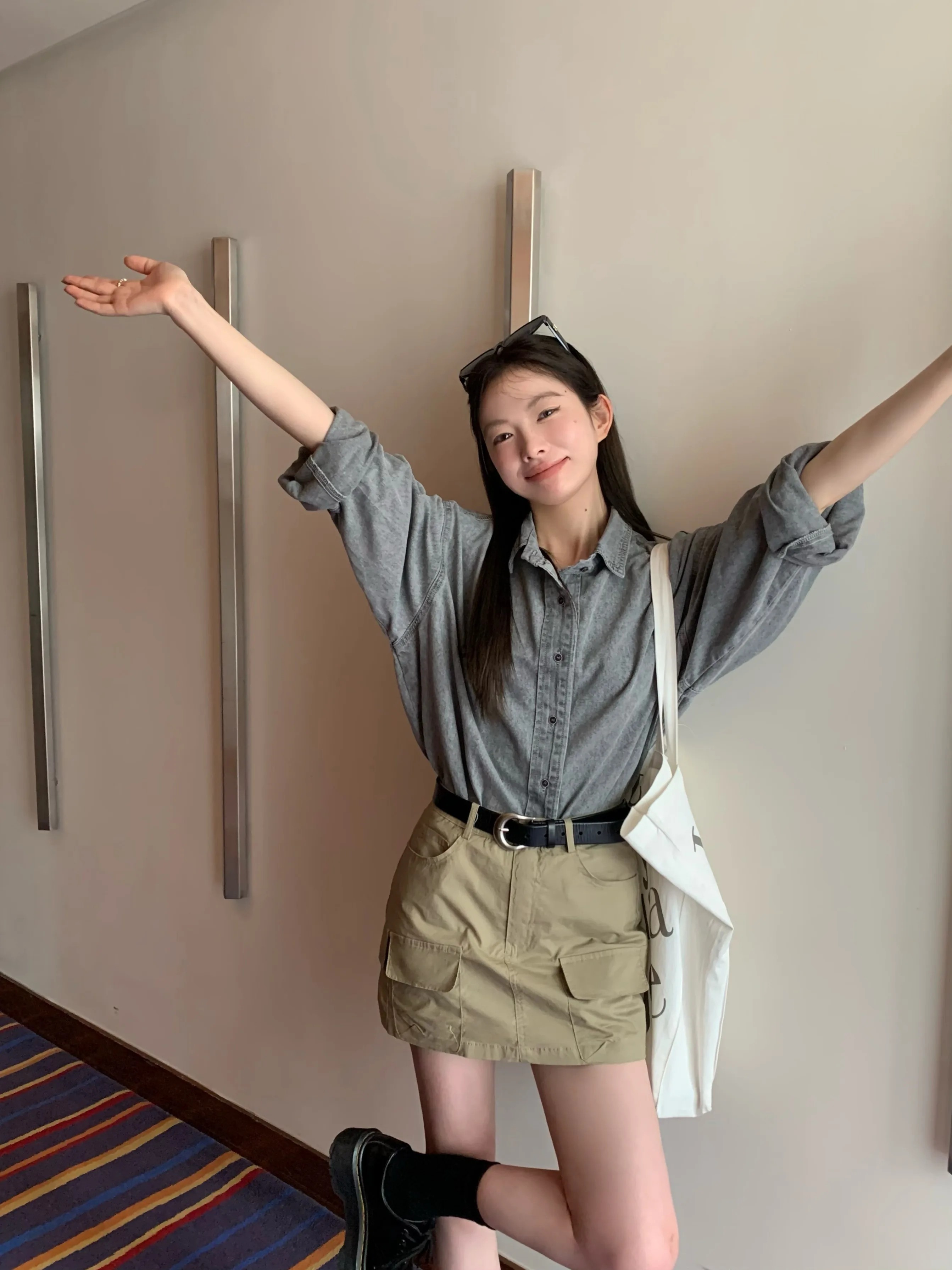 

Джинсовое пальто с золотой молнией, женское осеннее пуховое пальто на пуговицах, для пешего туризма, профессиональный пояс с зубцами, функциональные пояса, погоны OL