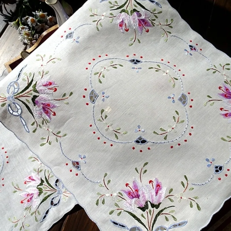 Retro heavy industry hand embroidered button lock floral bow linen cover square scarf 35CM