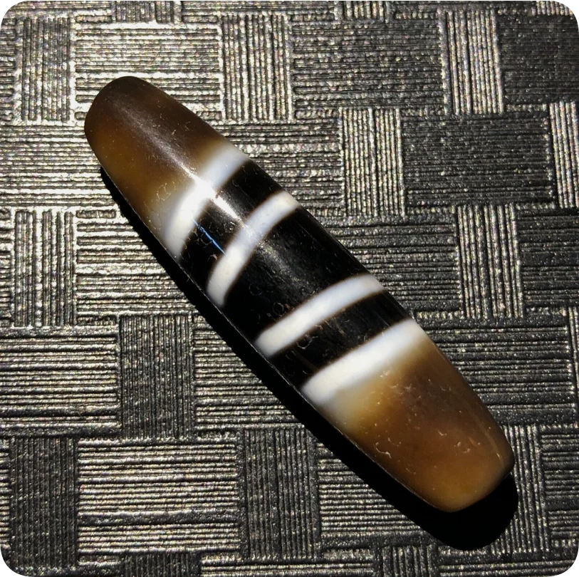 Magic Tibetan Old Agate 4Line Healer Medicine Totem dZi Bead 48.6*11.9mmC1983