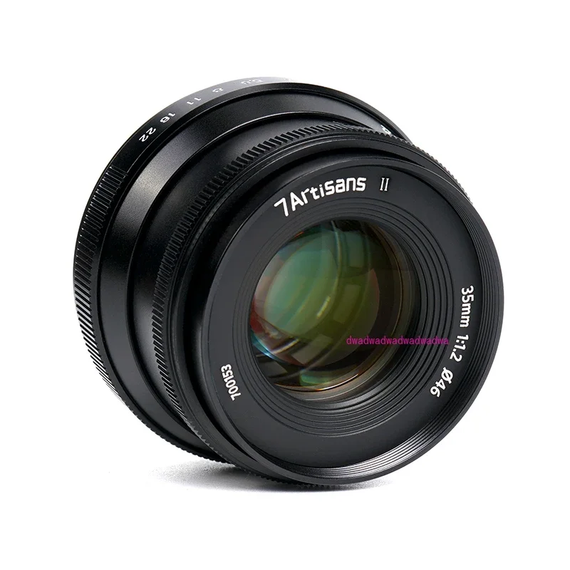 

35Mm f1.2 second generation large aperture portrait micro single lens street sweeping humanistic photography