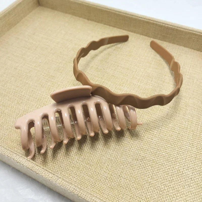 Weiche Silikon-Haarklammern und Stirnbänder im Set, Einfarbige Haarspangen und Haarband-Sets für Frauen, Klassische Haaraccessoires-Sets – Detail 5