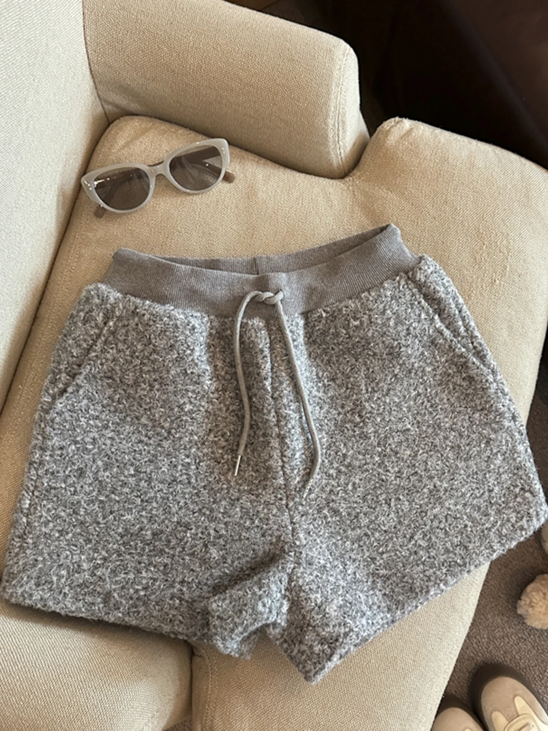 High Waist Lamb Fur Wide Leg Shorts Women's Loose Elastic Waist Casual Pants Autumn Winter Warm Outerwear Ladies Fashion