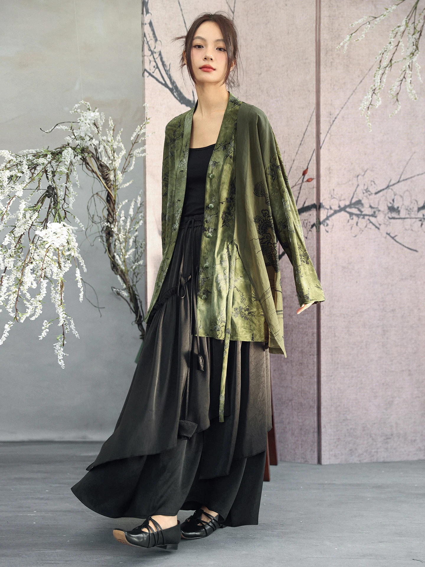 New Chinese Style Women's Dragon Patterned Bamboo Leaf Flocking Shirt Jacket Spring Season National Style Loose Fit Long Sleeve