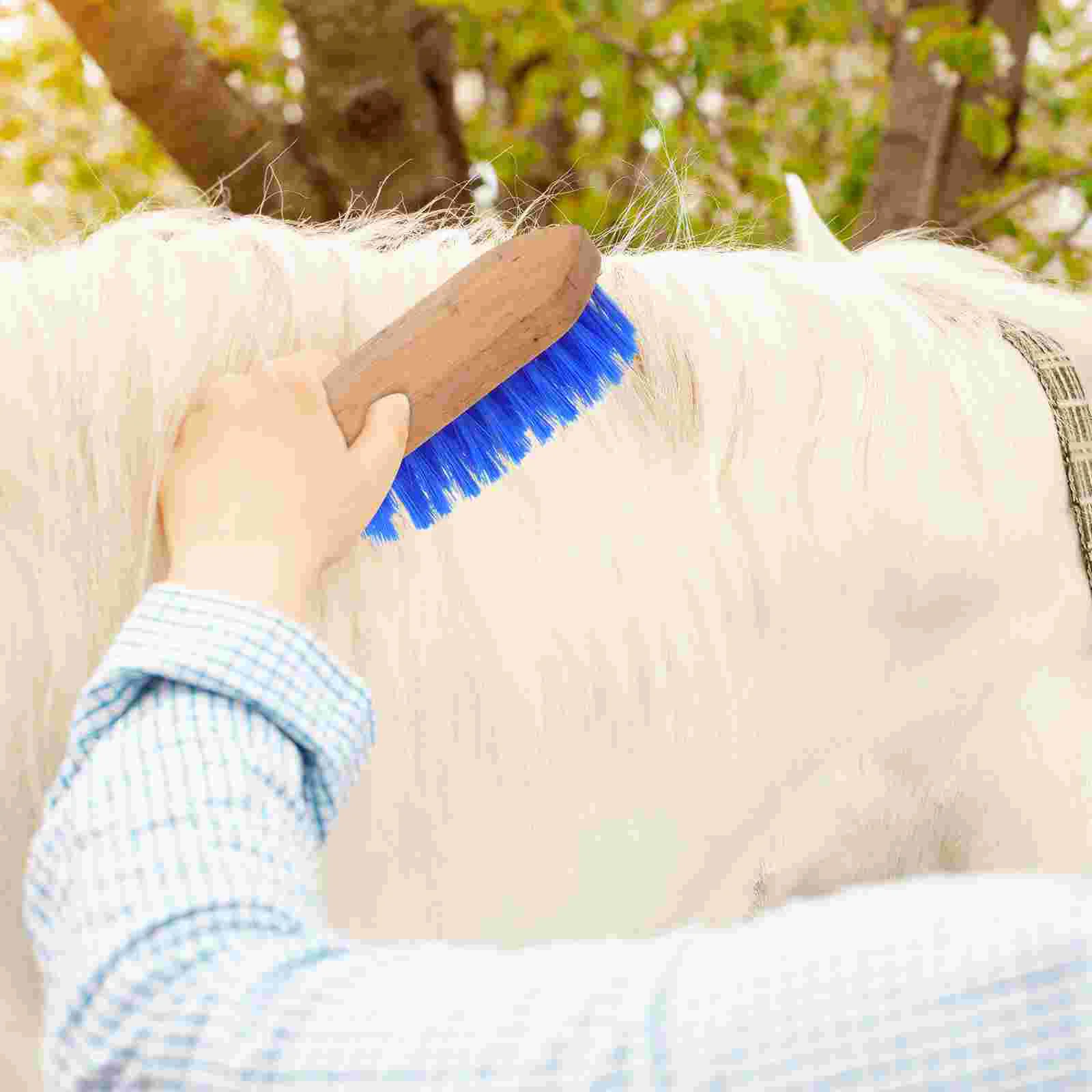 Livestock Scratching Brush Horse Pet Hair Removal Tool Cleaning Comb Care Products Wooden