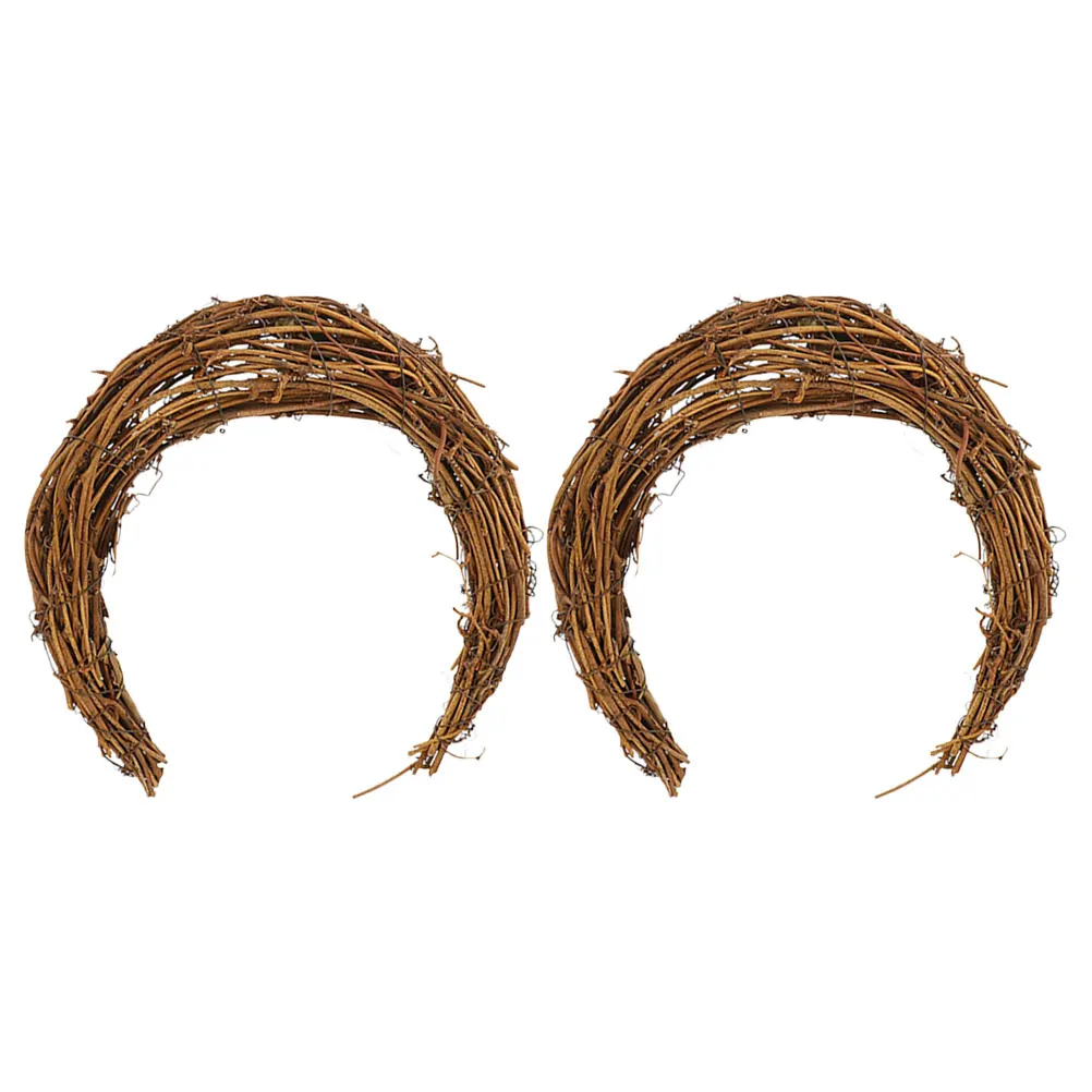 

2Pcs Moon Shape Rattan Wreath Frame Natural DIY Craft for Holiday Party Front Door Wall Rustic Floral Wreath Making Supplies