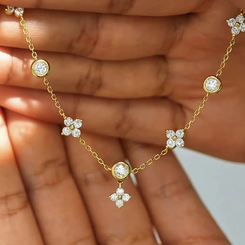 

Full D Color Diamond Moissanite Bubble Bracelets for Women Girls Sparkling Four-leaf Clover S925 Sterling Silver Chains Jewelry