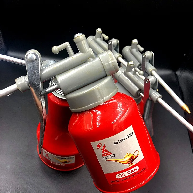 1Pc High Quality 250ml Oil Can Spout Thumb Pump Workshop Oiler Oil Can Red High Pressure Pump Oiler Grease
