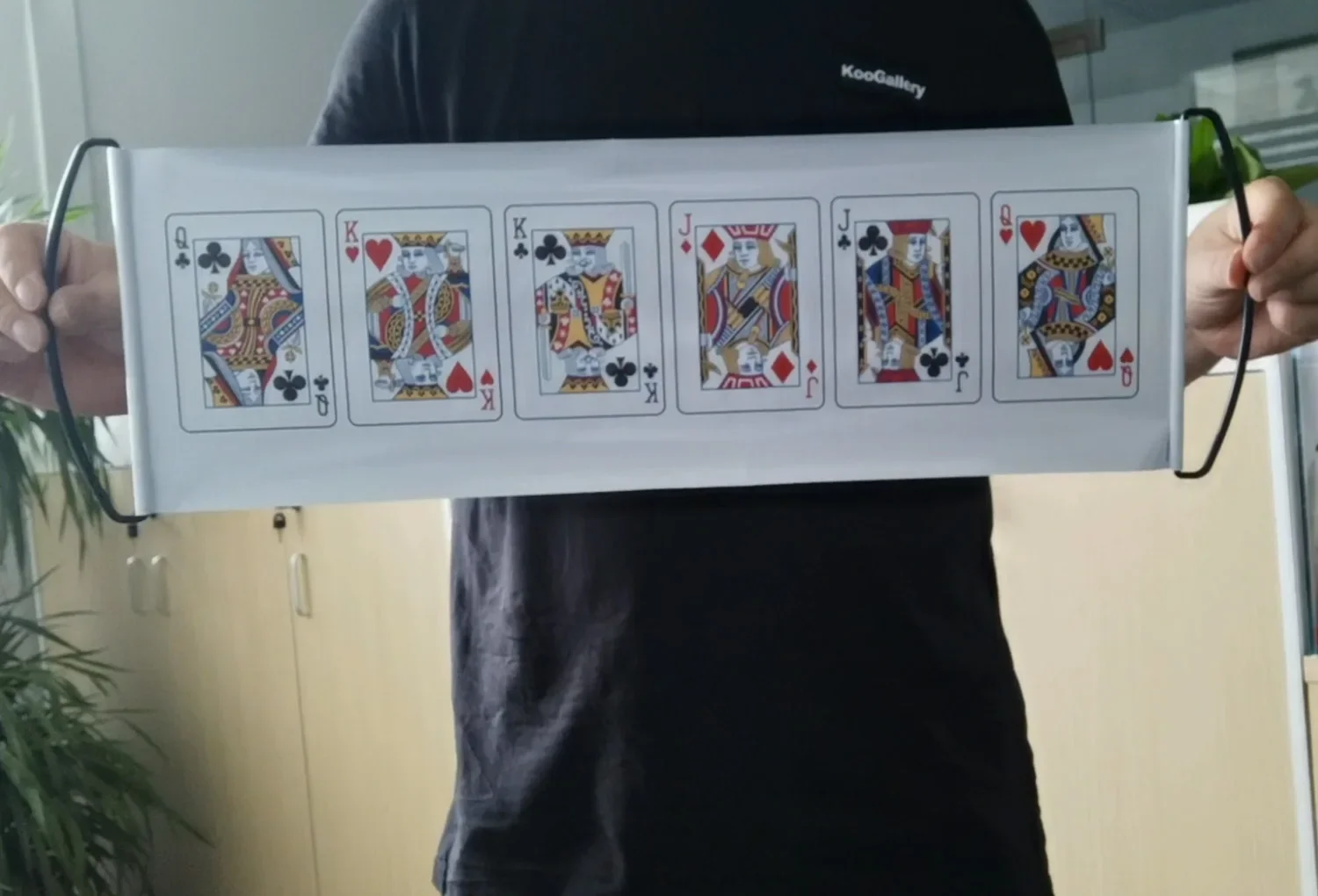 Six Card Banner Magic Tricks The Stage Close-up Illusions Gimmicks Mentalism Prop Selected Card Vanishes on Banner Visual Change