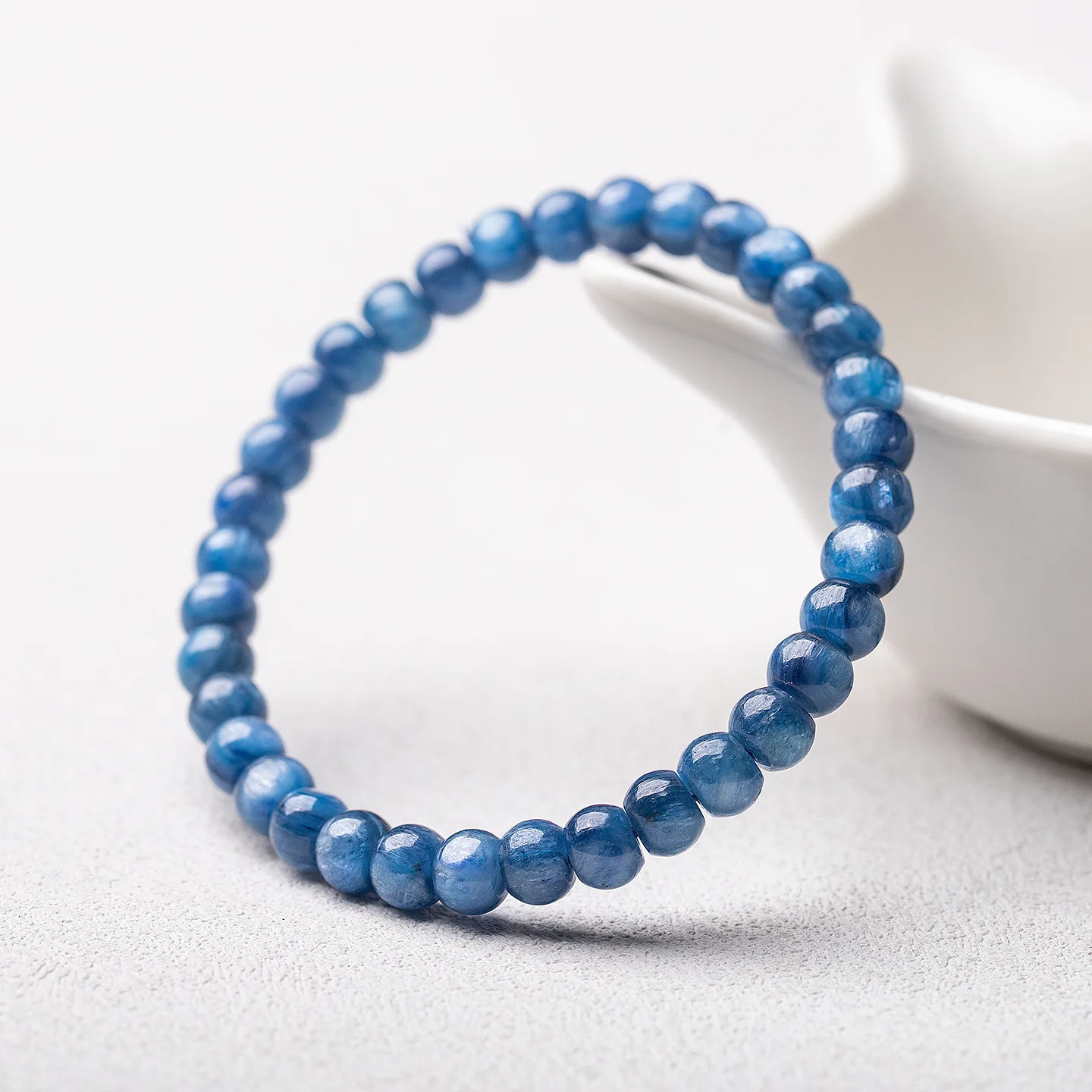 

7A Kyanite roundelle 6mm BLUE bracelet 17CM FPPJ wholesale nature