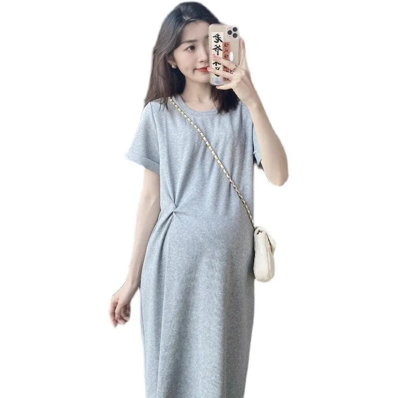 

Latest Summer Maternity Dress Korean-Inspired, Loose and Flattering Round Neck Short Sleeve Dress for Comfortable Motherhood