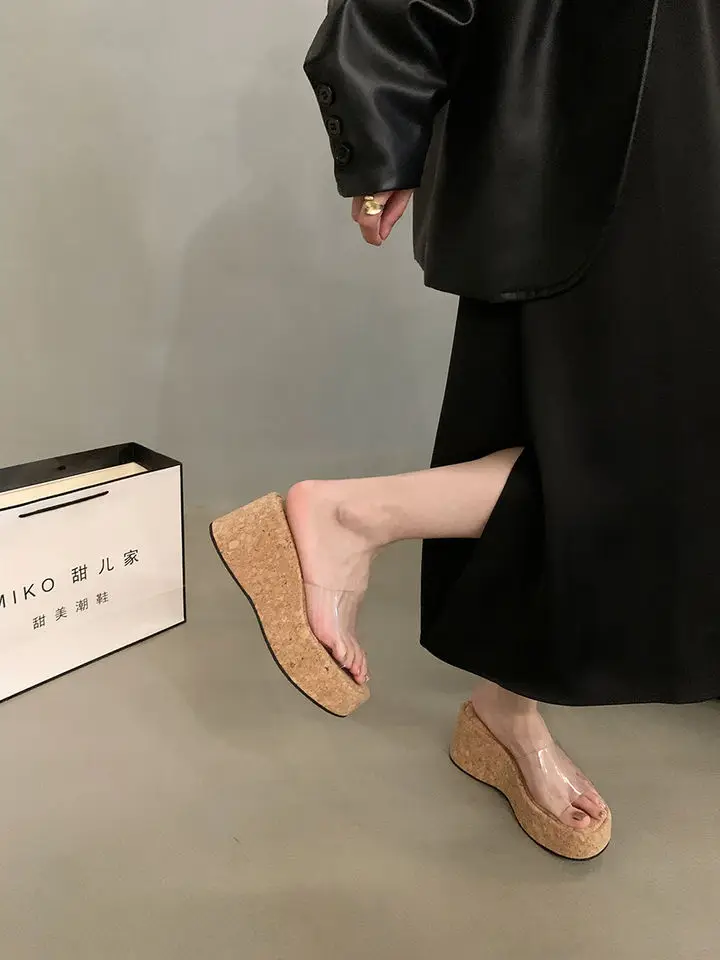 2025 Summer Chunky Woman Slippers Fashion PVC Transparent sandals Platform Wedges Heel Slides Ladies Casual Outdoor Beach Shoes view 4