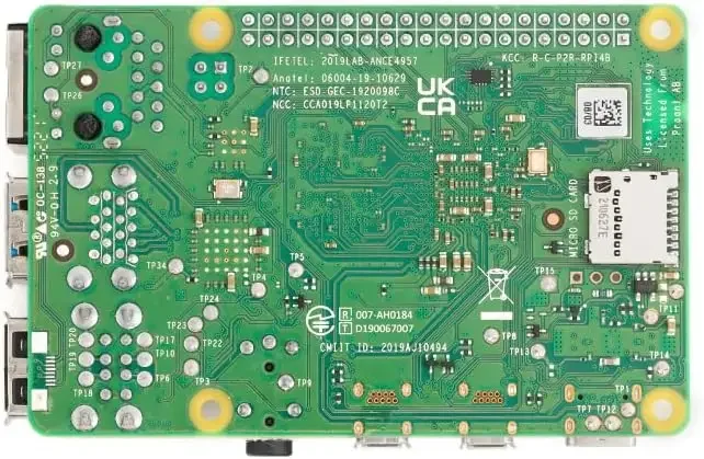 Raspberry Pi 4 Model B 8GB Development Board Quad-core Cortex-A72 1.5GHz 64-bit BCM2711 2.4 GHz 8GB for fpv drone