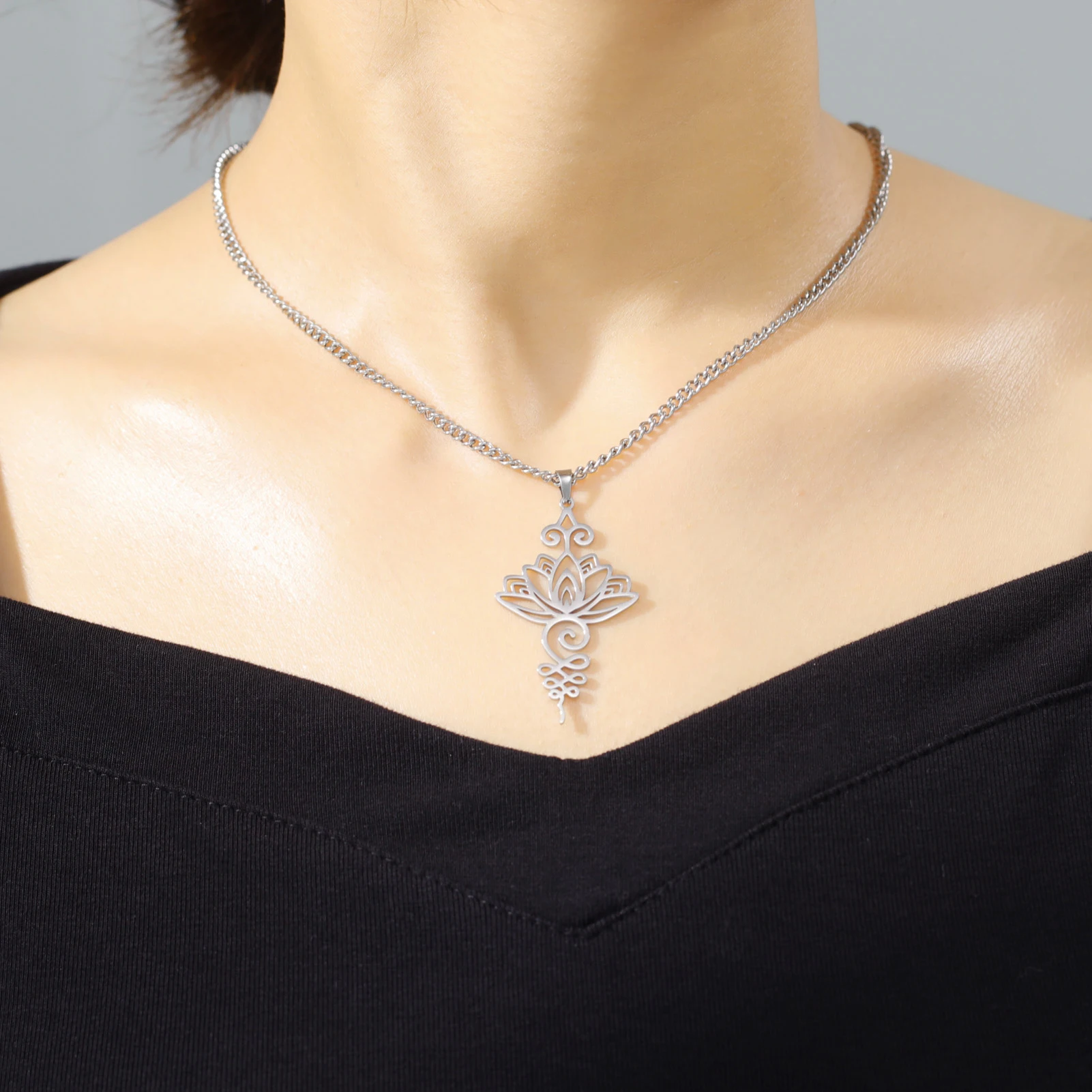 LIKGREAT Lotus Flower Pendant Necklace Unalome Chakra Symbol Amulet Yoga Healing Charms Valentine\'s Day Stainless Steel Jewelry