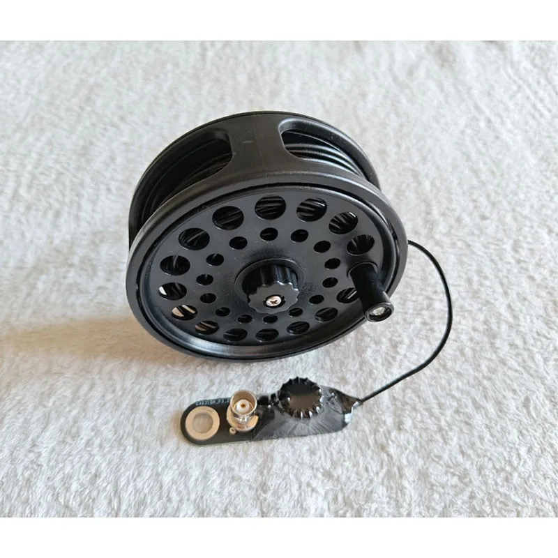 Antenna HF a bobina manuale M716 1-30 MHz Antenna portatile a onde corte Avvolgimento a filo a manovella Balun orizzontale V invertito