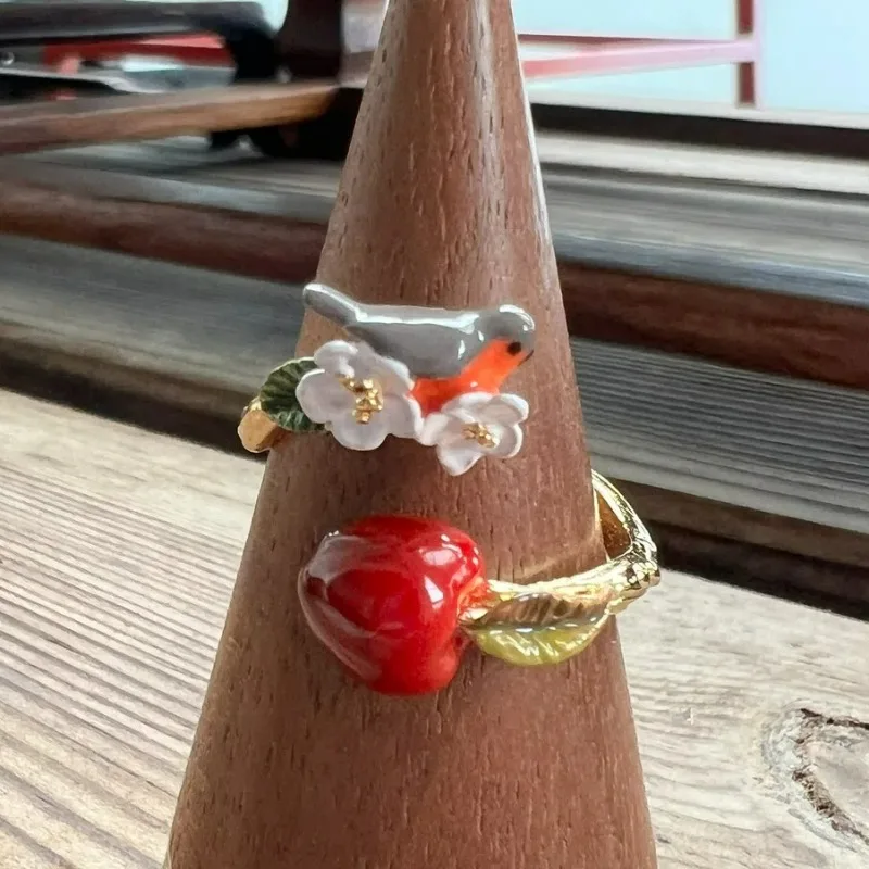

French Style Opening Ring Enamel Glaze Hand Made Robin Red Apple Exquisite Cute Gift for Women Light Luxury Sense Finger Jewelry
