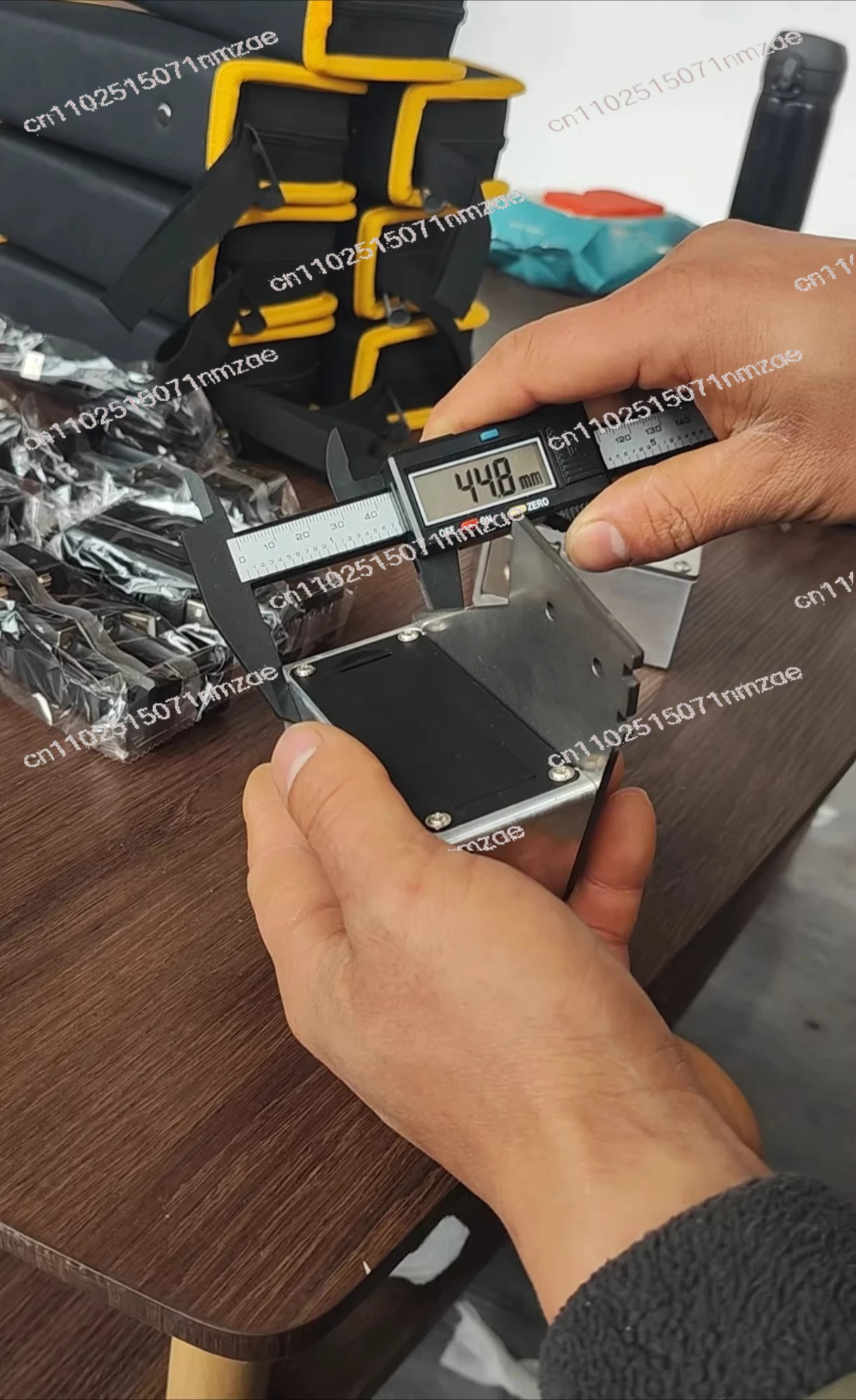 Elevator installation, guide ruler, special rail ruler, single-line rail ruler, integrated ruler