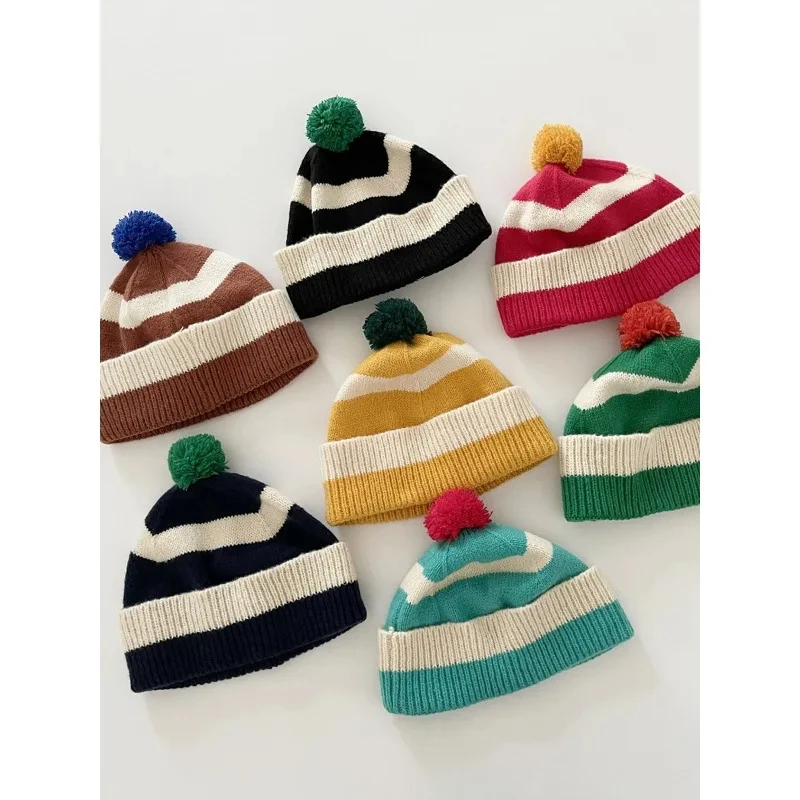 

Advanced Striped Contrasting Knitted Hat For Women In Autumn And Winter, Korean Style Trendy Couple Versatile Woolen Hat