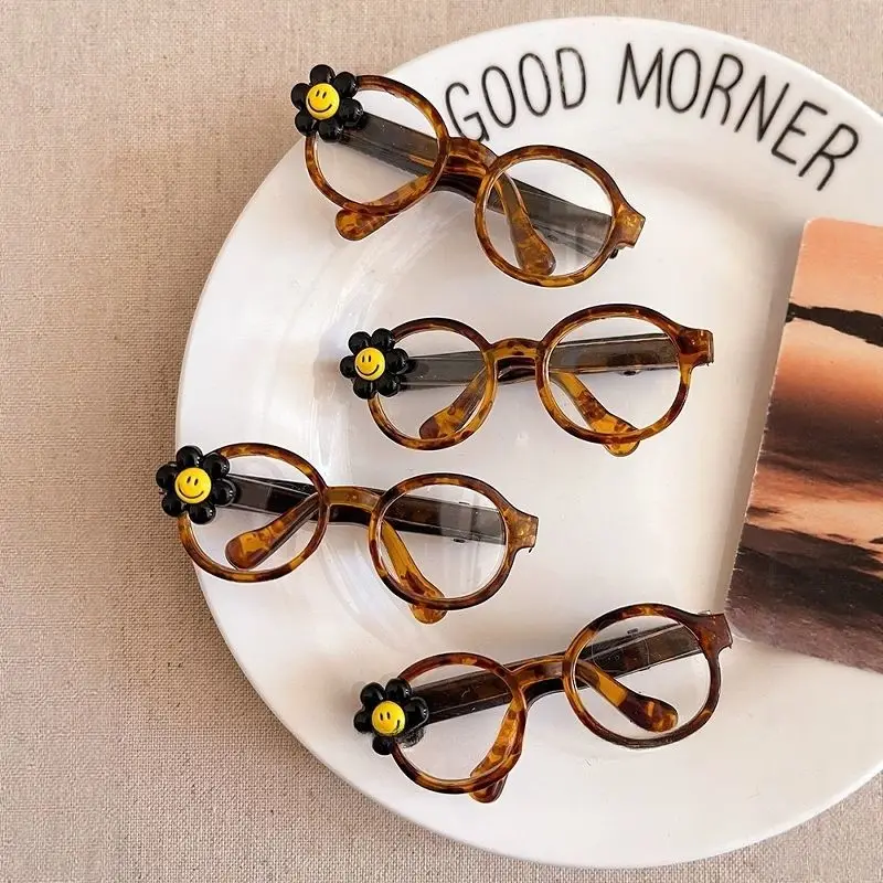 

Designer style smiling face glasses, cartoon hairpin with side clips, 2025 new hairstyle accessory, forehead frizzy hair clip
