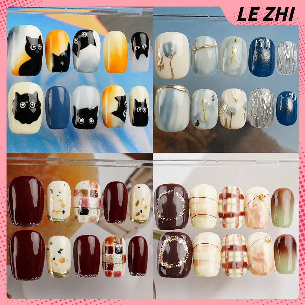 

10Pcs Cartoon Fall Winter Short Square Full Cover Art Fake Nail Cat Eye Gold Magic Mirror Powder Glitter Diamond Press On Nails