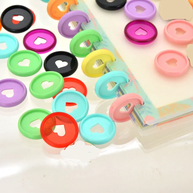 Plastic binding ring 100PCS28mm heart-shaped buckle mushroom hole loose-leaf notepad color love plate peach heart button