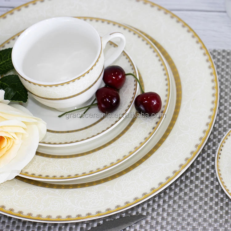 Tableware OEM Competitive Price 12 Pcs Luxury Decal Fine Bone China Dinner Set Wedding Dinnerware Set12 Piece White Gold Rim